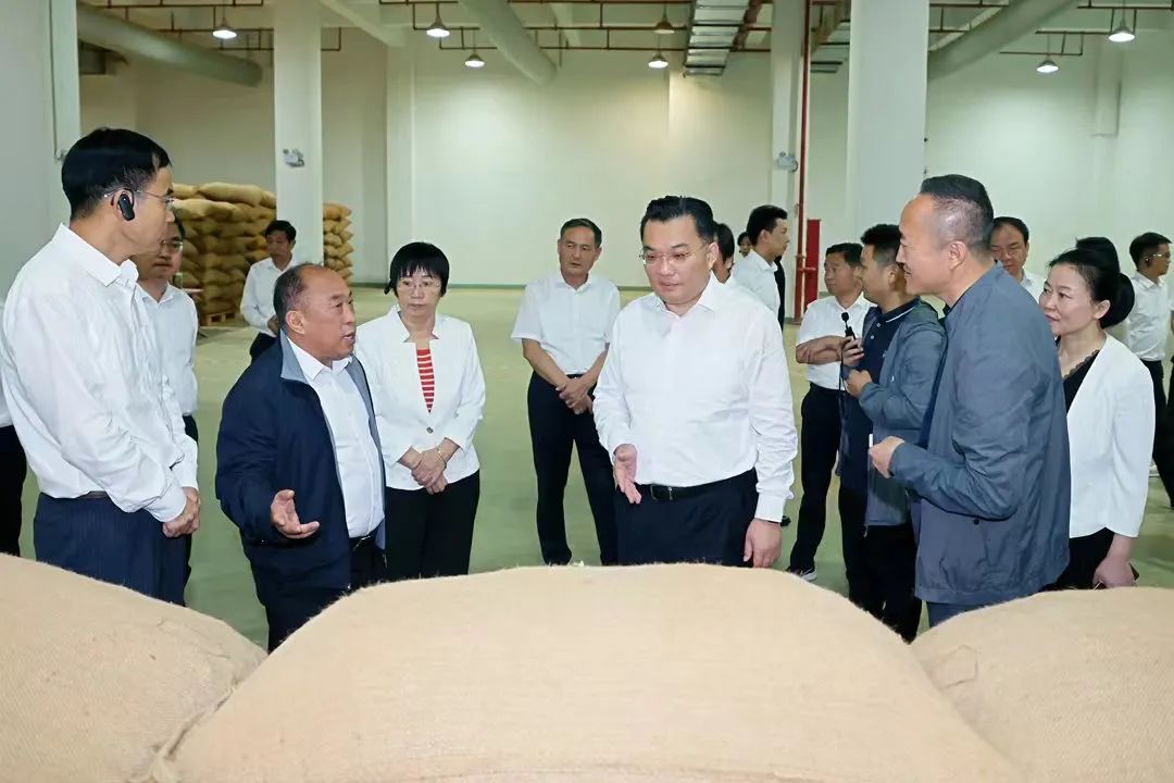 bn2.jpg