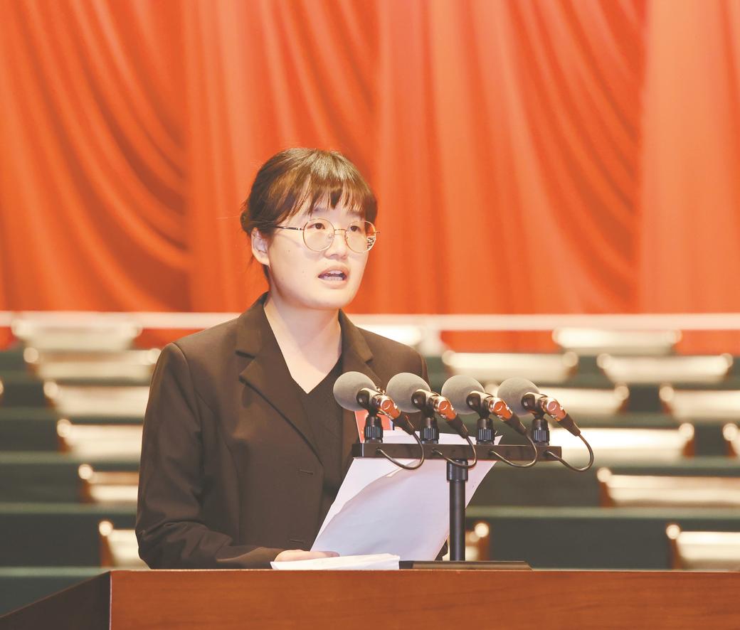6李华.jpg