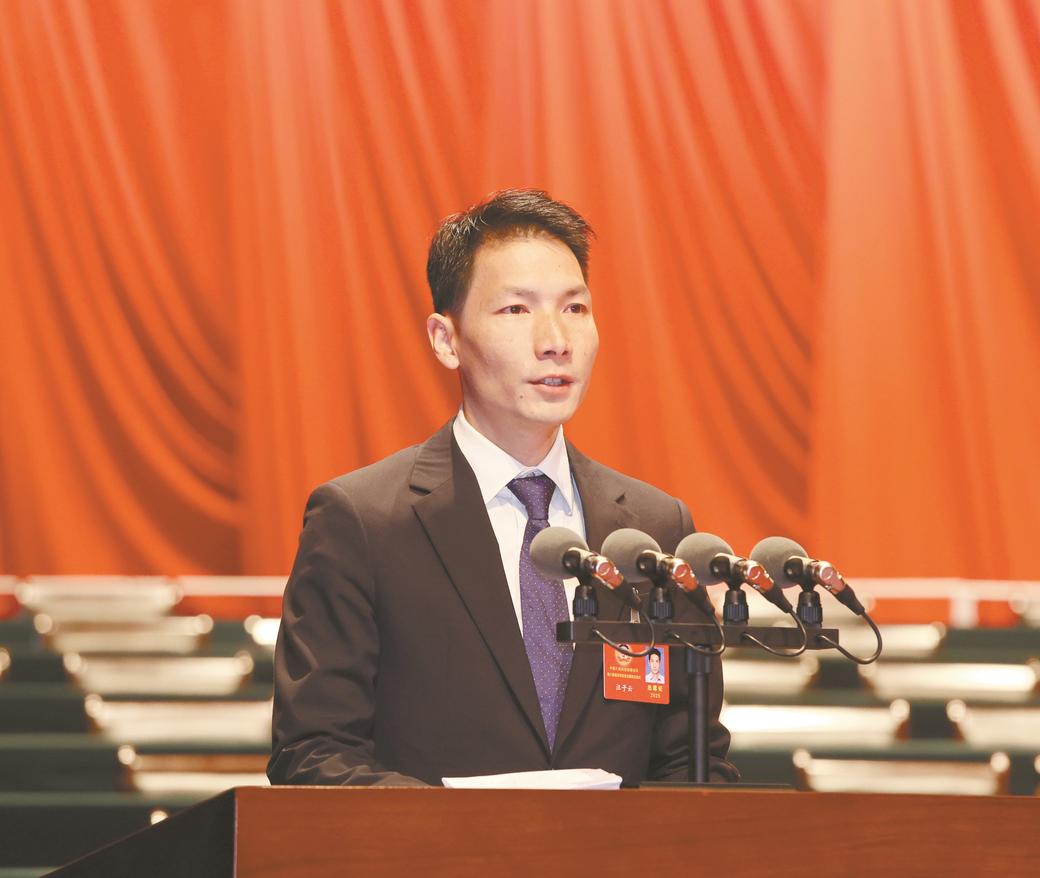 汪子云.jpg